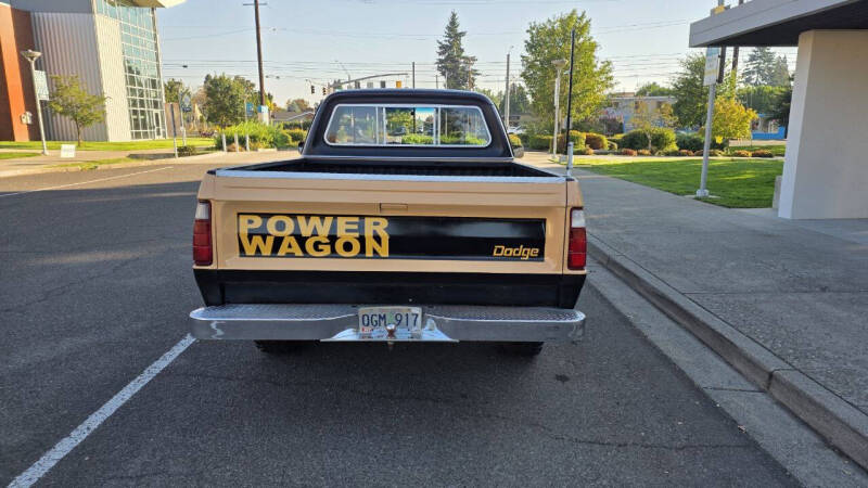 1977 Dodge D150 Pickup