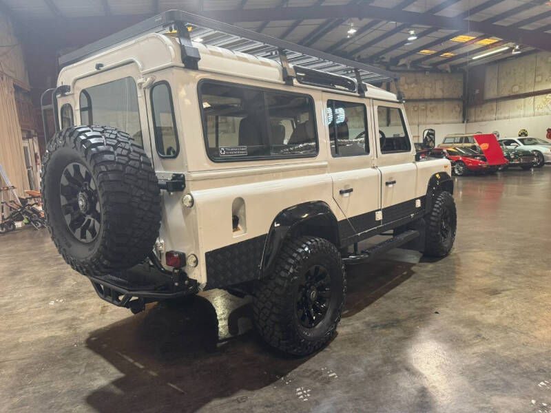 1990 Land Rover Defender