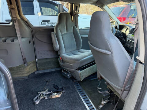 2005 Dodge Grand Caravan SE
