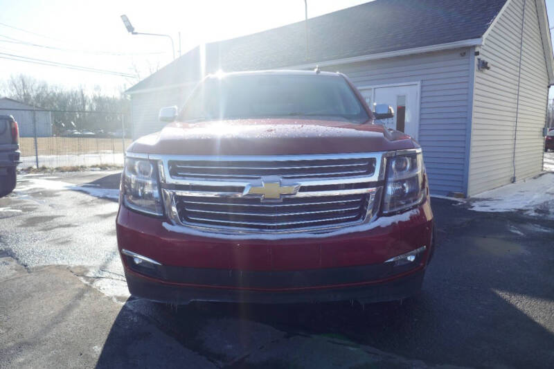 2015 Chevrolet Suburban for sale at SCHERERVILLE AUTO SALES in Schererville IN