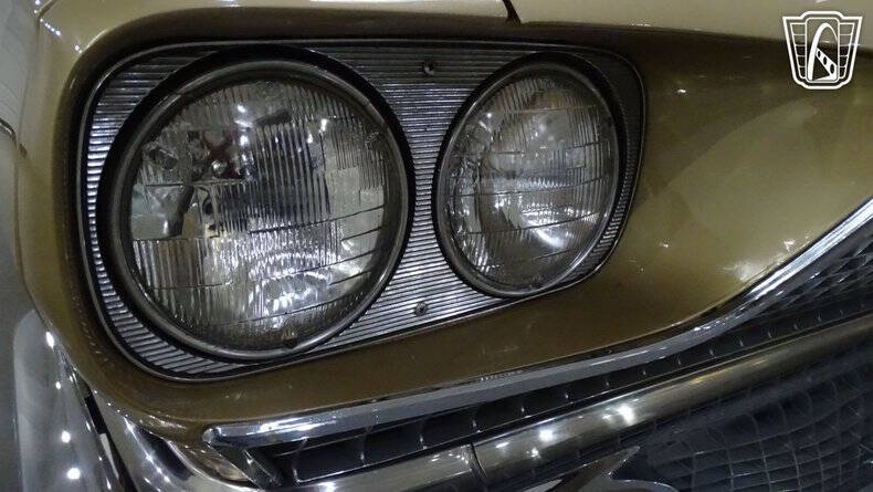 1966 Ford Thunderbird
