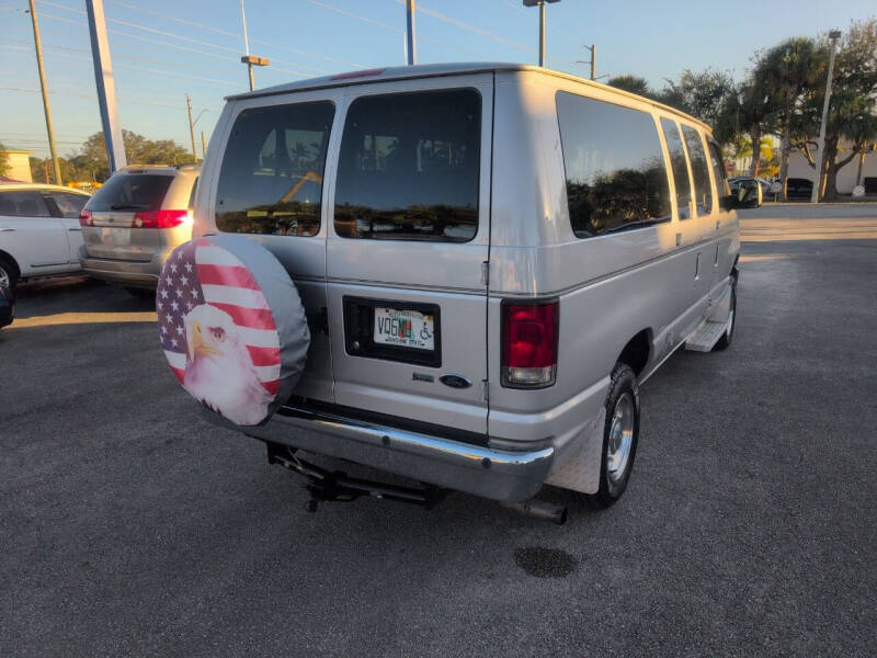 2014 Ford E-Series E-150 XLT