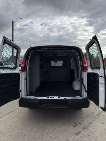 2018 Chevrolet Express 2500