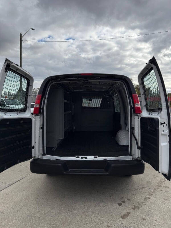 2018 Chevrolet Express 2500