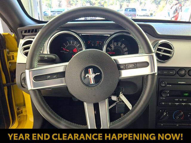 2006 Ford Mustang GT Deluxe