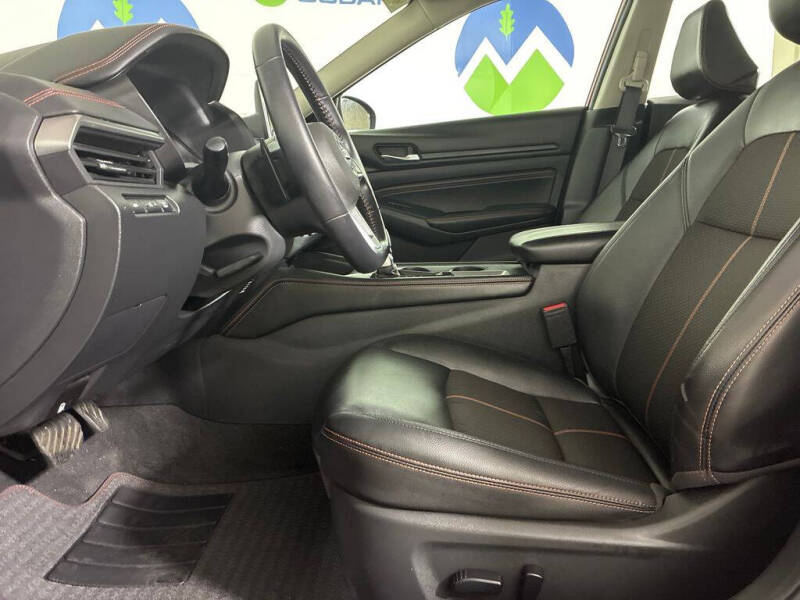 2020 Nissan Altima 2.5 SR