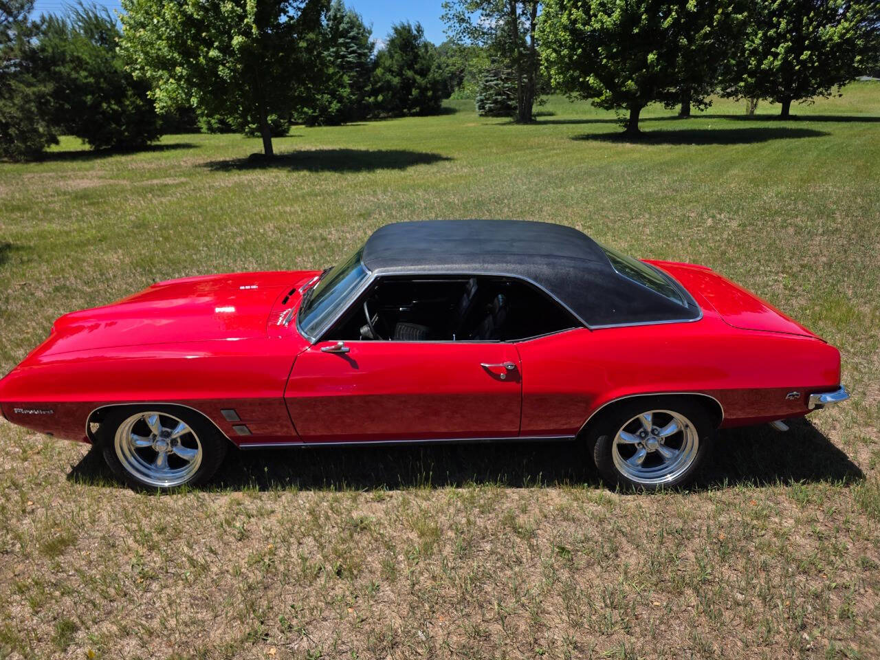 1969 Pontiac Firebird 11