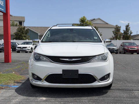 2018 Chrysler Pacifica Limited