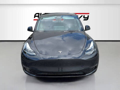 2024 Tesla Model Y Performance