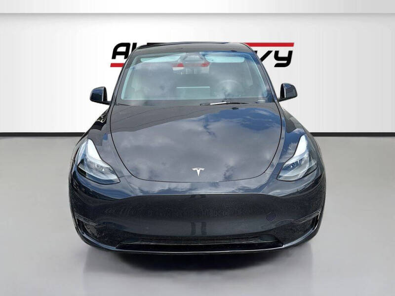 2024 Tesla Model Y Performance