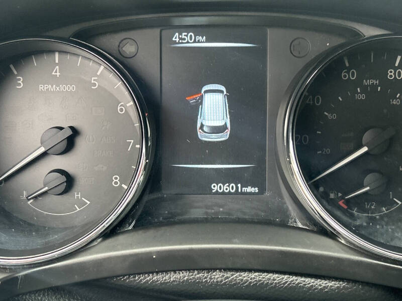 2017 Nissan Rogue SV