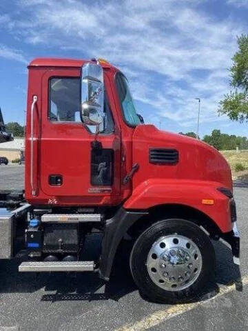 2024 Mack MD6