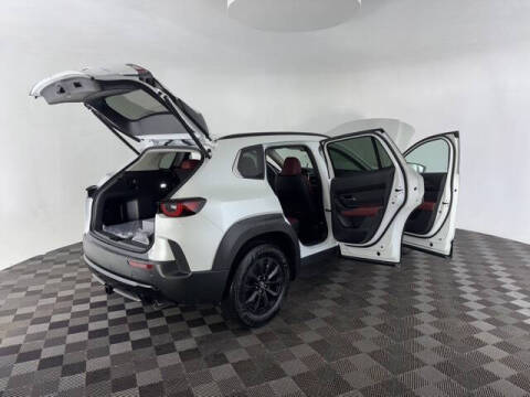 2026 Mazda CX-50 Hybrid Premium