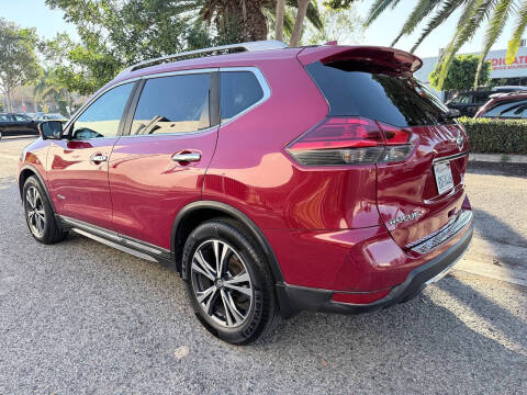 2017 Nissan Rogue Hybrid SL