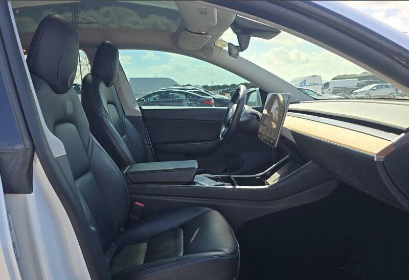 2020 Tesla Model Y Long Range