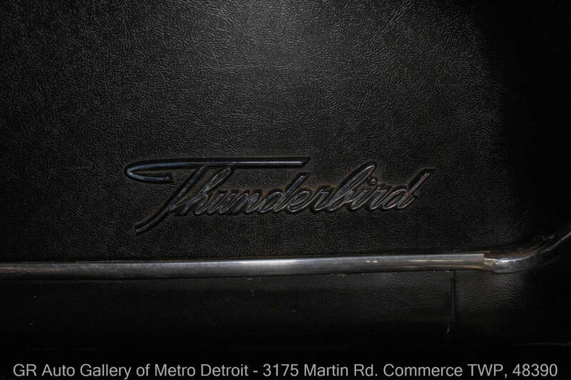 1965 Ford Thunderbird