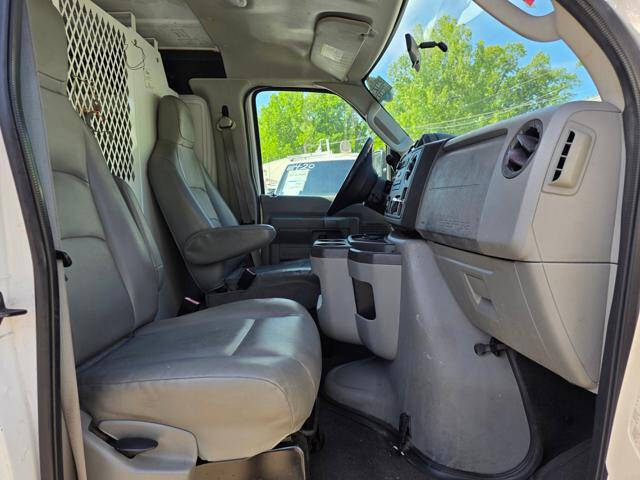 2011 Ford E-Series E-350 SD