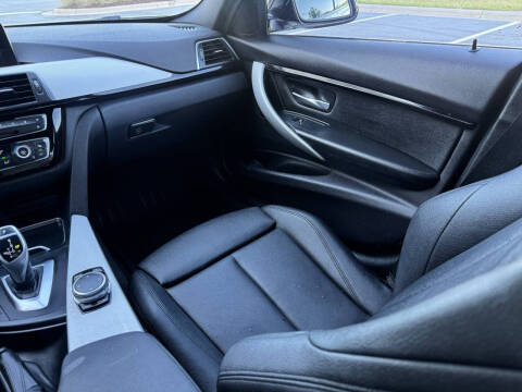 2016 BMW 3 Series 328i
