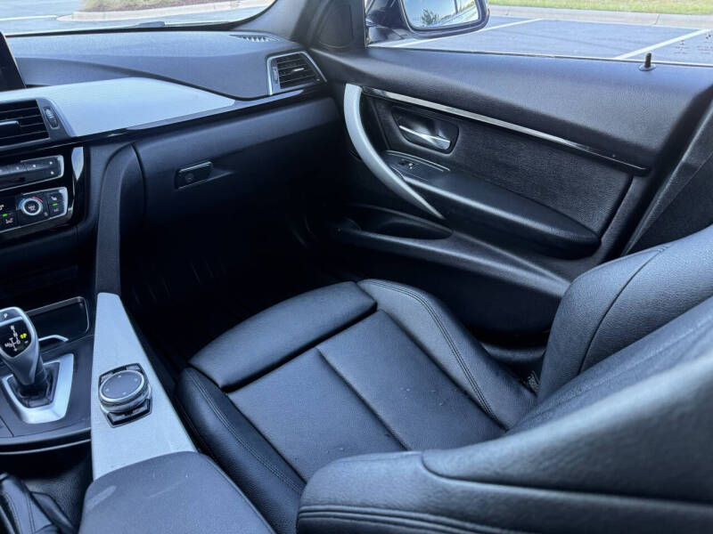2016 BMW 3 Series 328i