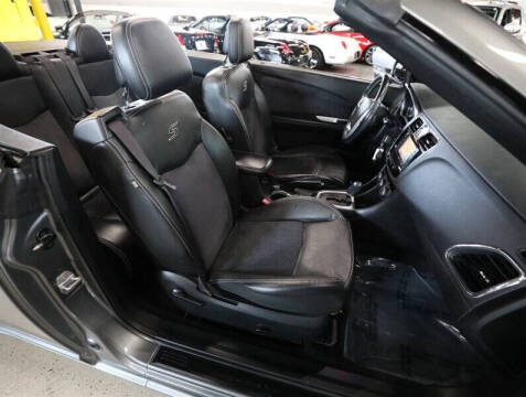2011 Chrysler 200 S