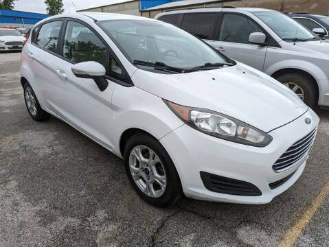 2014 Ford Fiesta for sale at AutoMax Used Cars of Toledo in Oregon OH