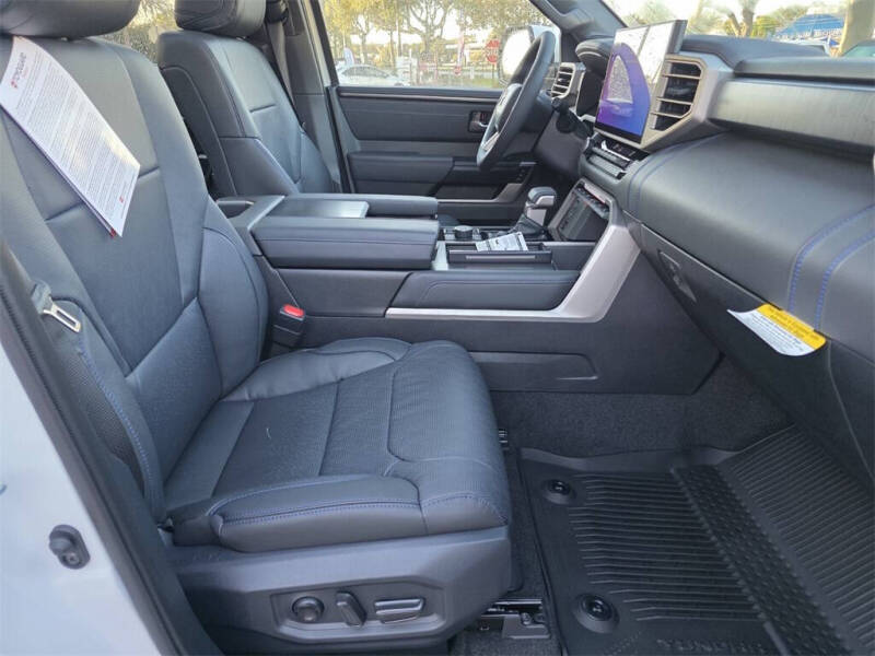 2026 Toyota Tundra Platinum HV