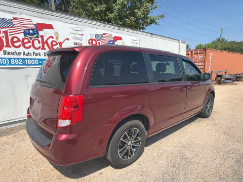 2018 Dodge Grand Caravan SE Plus