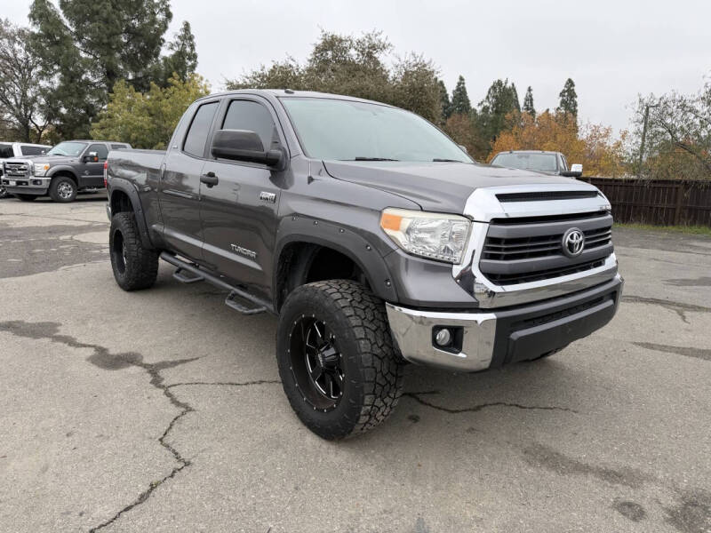2015 Toyota Tundra