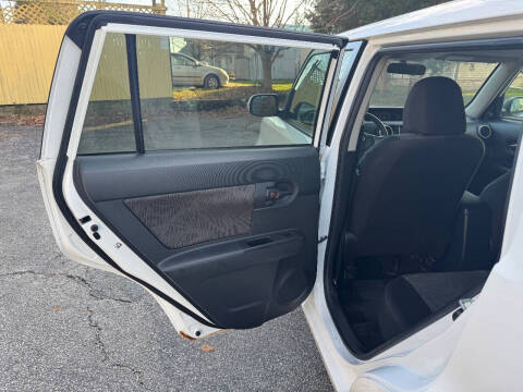 2013 Scion xB