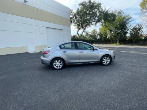 2010 Mazda MAZDA3 i Touring