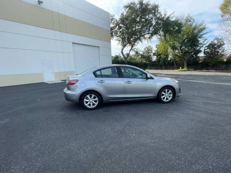 2010 Mazda MAZDA3 i Touring