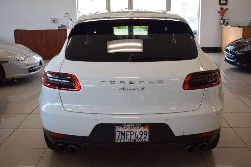 2016 Porsche Macan S