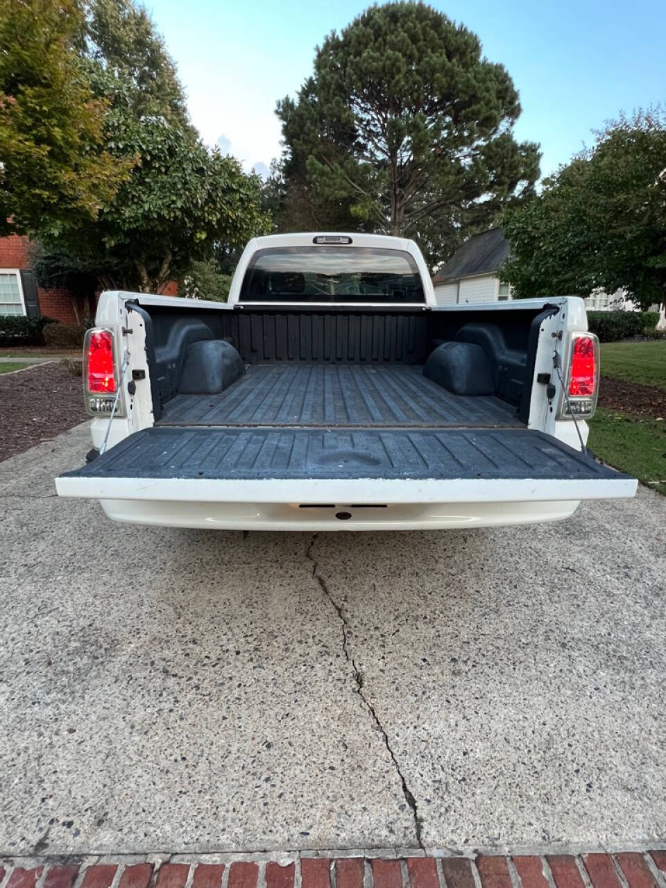 2009 Mitsubishi Raider for sale at Select Autos in Alpharetta , GA