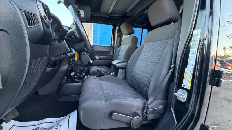 2012 Jeep Wrangler Unlimited Sport