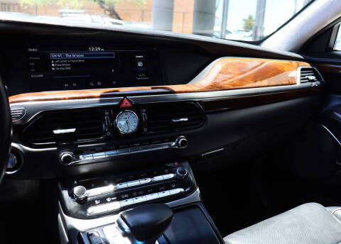 2019 Genesis G90