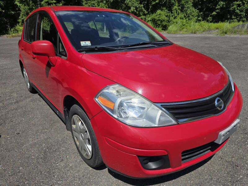 2010 Nissan Versa 1.8 S
