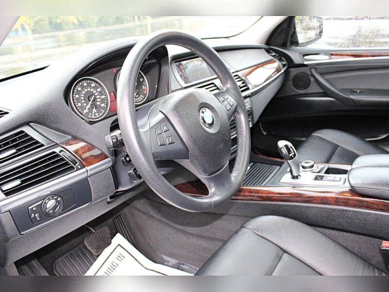 2010 BMW X5 xDrive30i