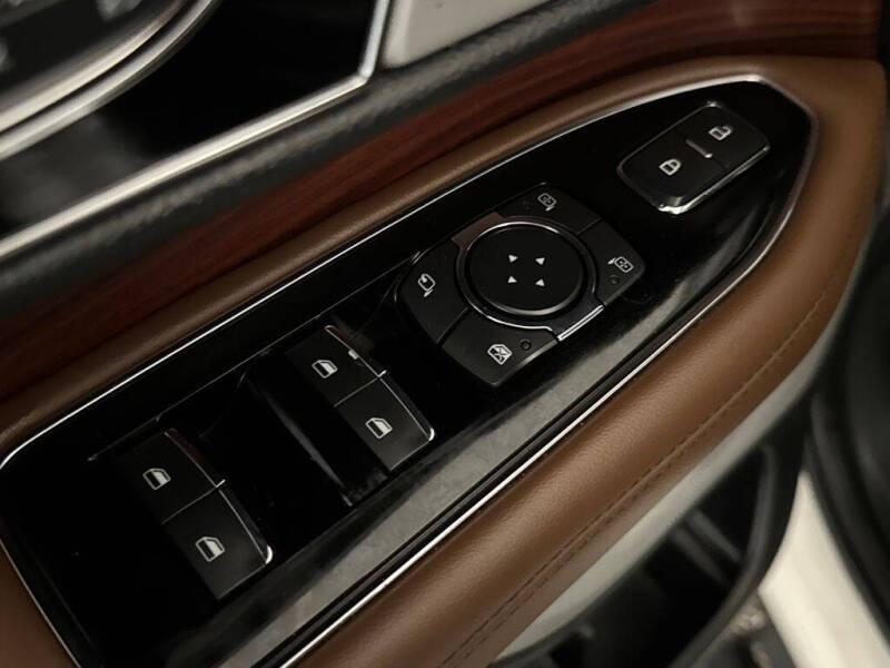 2022 Lincoln Navigator L Reserve