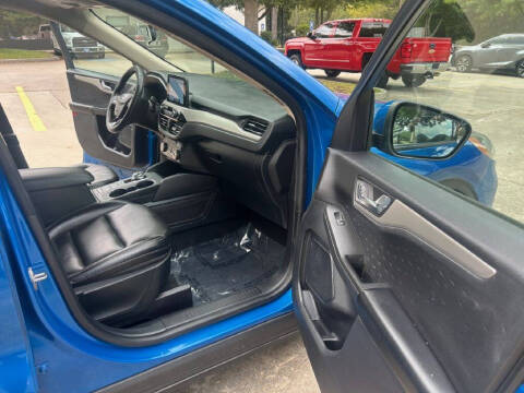 2020 Ford Escape SEL