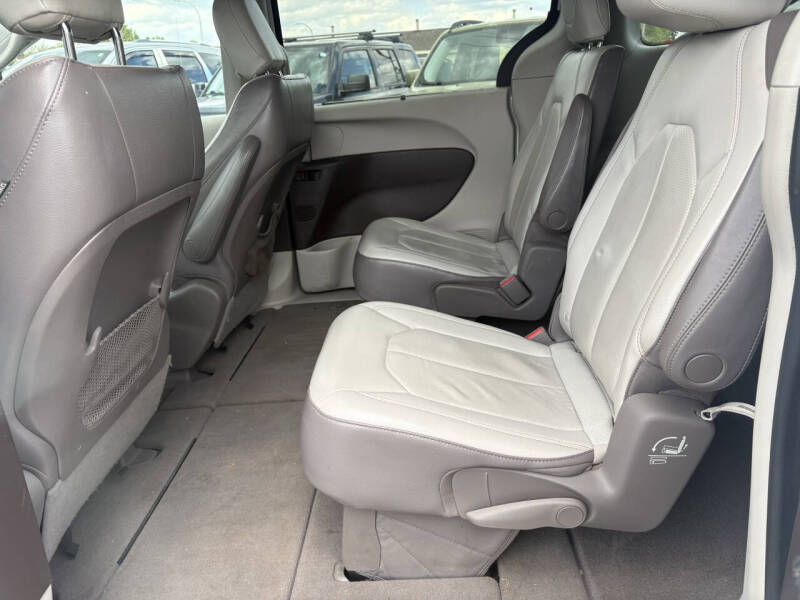 2018 Chrysler Pacifica Touring L