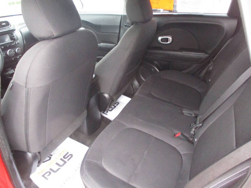 2015 Kia Soul +