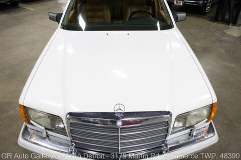 1991 Mercedes-Benz 560-Class 560 SEL