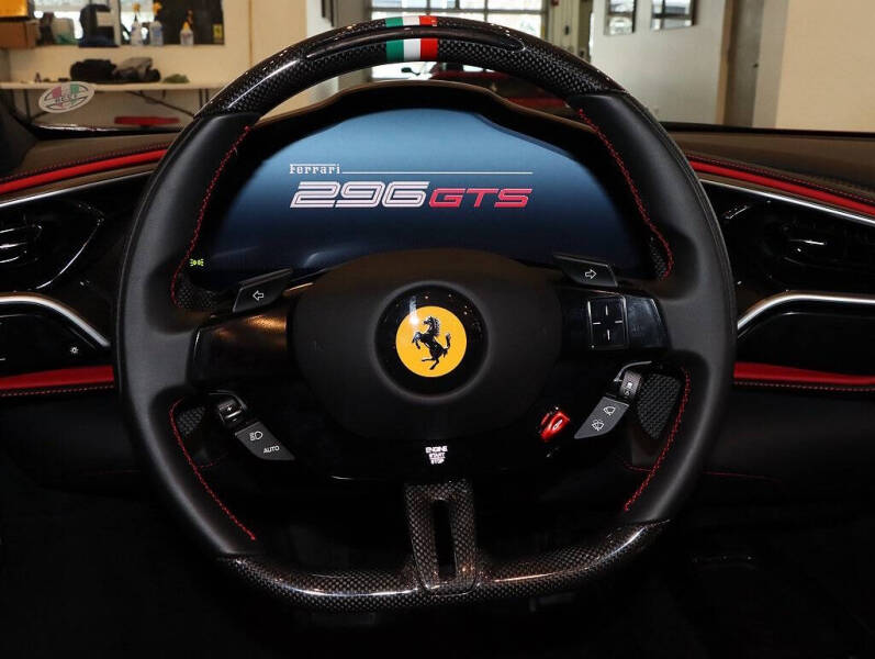 2024 Ferrari 296 GTS