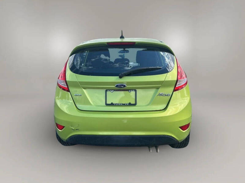 2012 Ford Fiesta SES