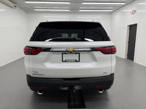 2022 Chevrolet Traverse LT Leather