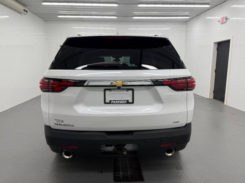 2022 Chevrolet Traverse LT Leather