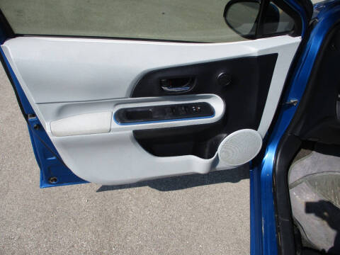 2012 Toyota Prius c Three