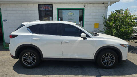 2017 Mazda CX-5 Sport