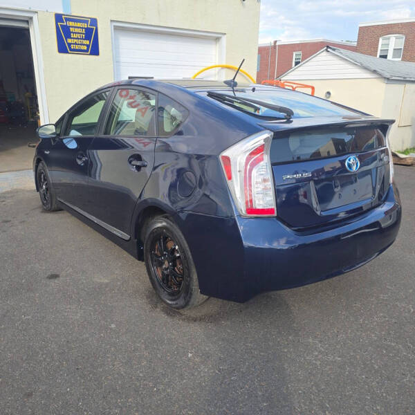 2012 Toyota Prius One