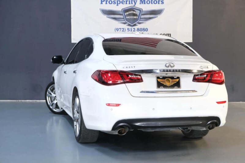 2015 Infiniti Q70 3.7